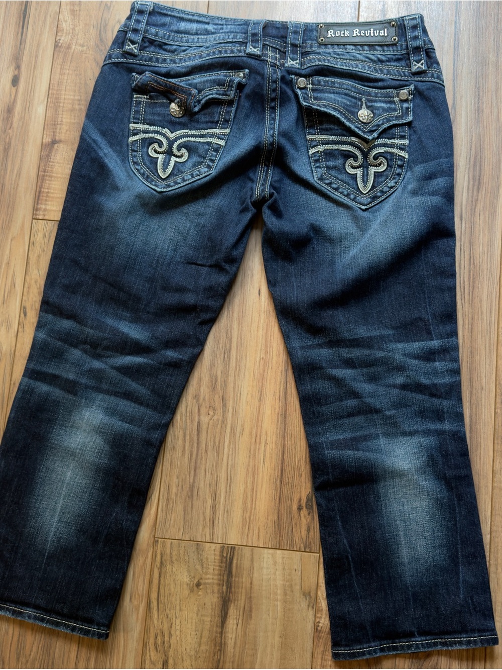 Rock Revival Women's Gwen Easy Capri Jeans Size 26